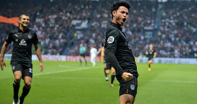 Sao Thái Lan lọt top sút phạt đẹp nhất AFC Champions League