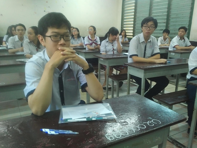 Thi tốt nghiệp THPT 2020: Các trường quy đổi tổ hợp có môn thành phần ra sao?