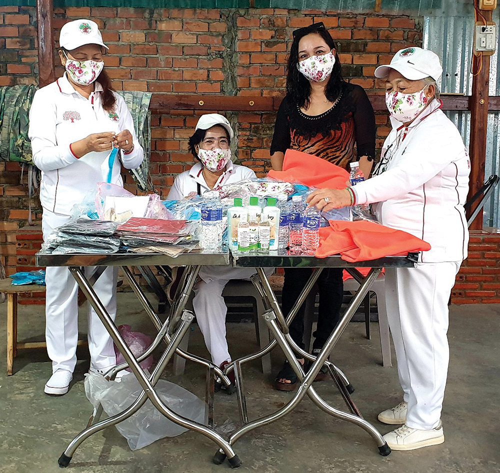 Ðồng hành cùng người khó khăn trong mùa dịch