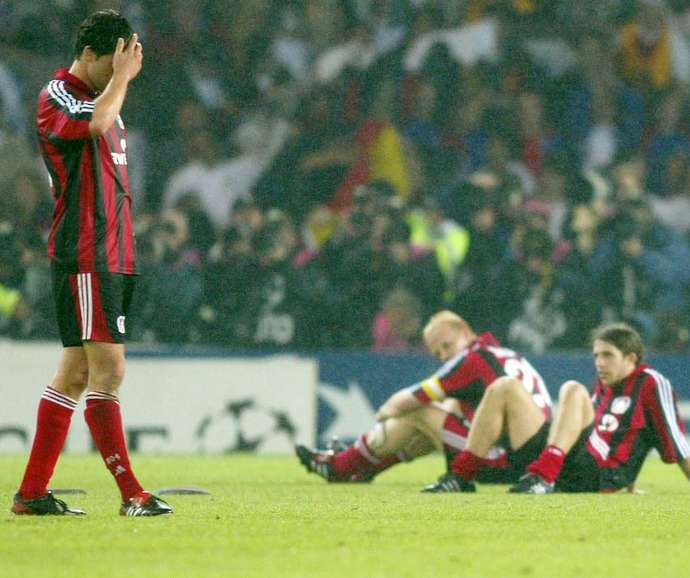 Từ Ballack đến Higuain: 10 kẻ thua cuộc vĩ đại nhất lịch sử