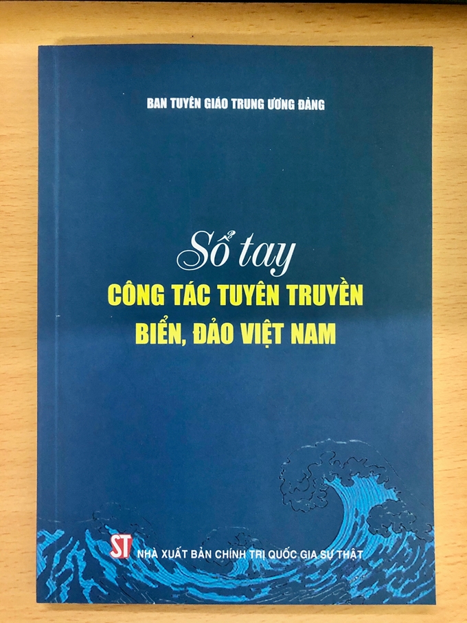 Thêm cuốn sổ tay nghiên cứu, tuyên truyền về biển, đảo Việt Nam