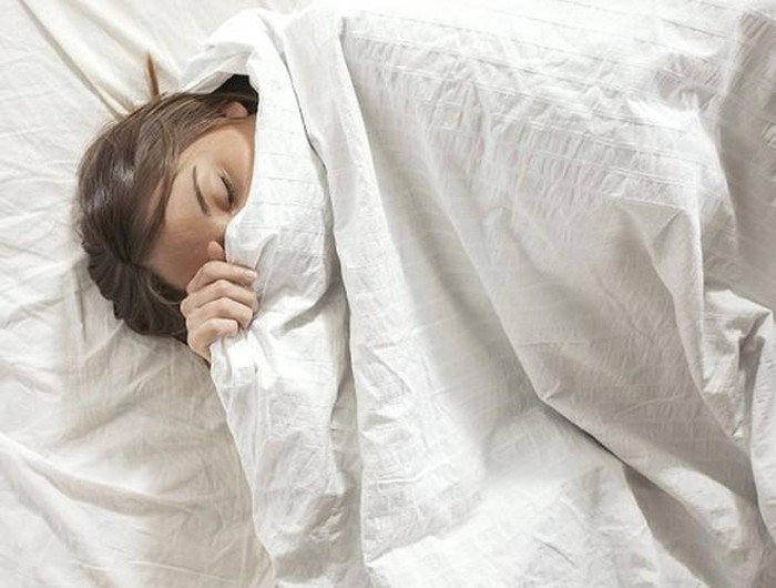 Những điều 'đại kỵ' cần tránh khi bị sốt