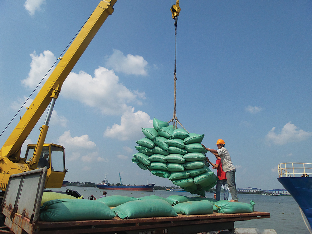 An Giang 45 năm xây dựng và phát triển 45 năm xây dựng và phát triển