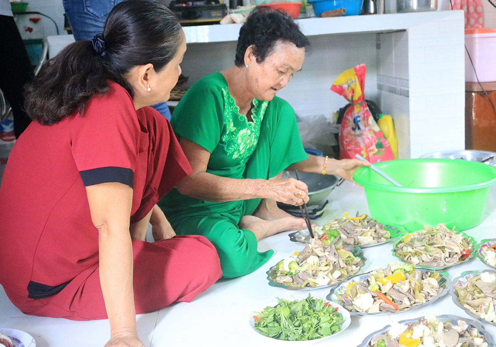 Buổi đầy tháng đặc biệt