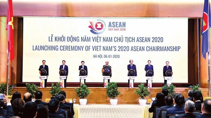 Khằng định tầm vóc Việt Nam trên 'bàn cờ' quốc tế