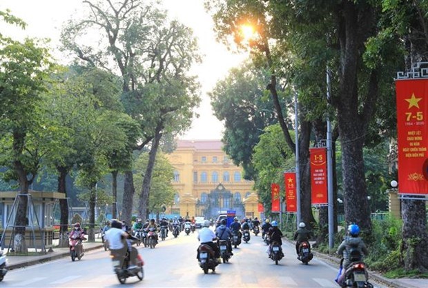 Bắc Bộ và Trung Bộ nắng nóng gay gắt, có nơi 41 độ C