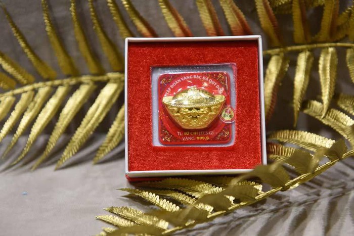 Giá vàng hôm nay 7-5: Kết thúc 1 đợt tăng, vững vàng trên đỉnh