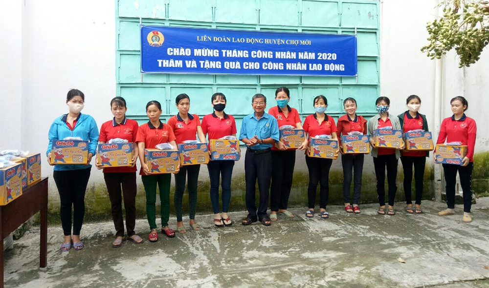 Các cấp Công đoàn ở An Giang khởi động Tháng Công nhân năm 2020 Các cấp Công đoàn ở An Giang khởi động Tháng Công nhân năm 2020
