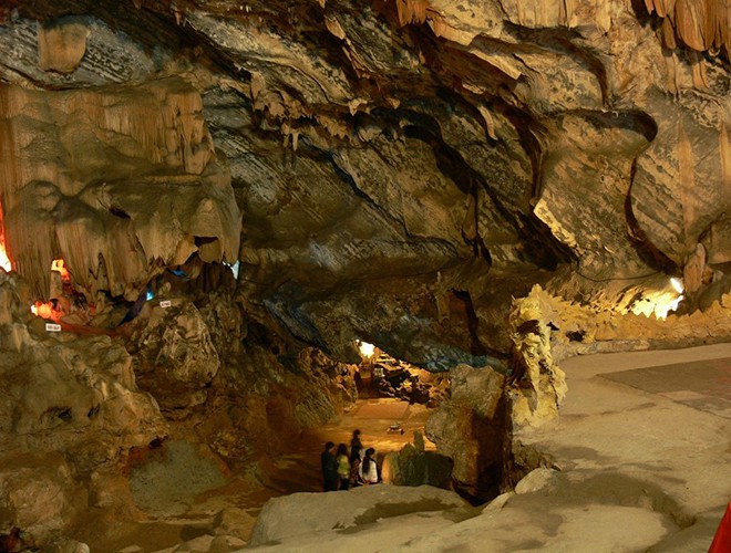Top 6 hang động đẹp nhất Việt Nam du khách không nên bỏ lỡ