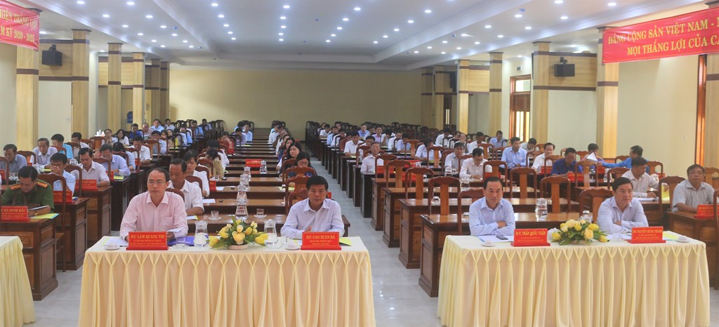 Thành ủy Châu Đốc: Thực hiện quy trình nhân sự Đại hội đại biểu Đảng bộ thành phố (nhiệm kỳ 2020-2025)