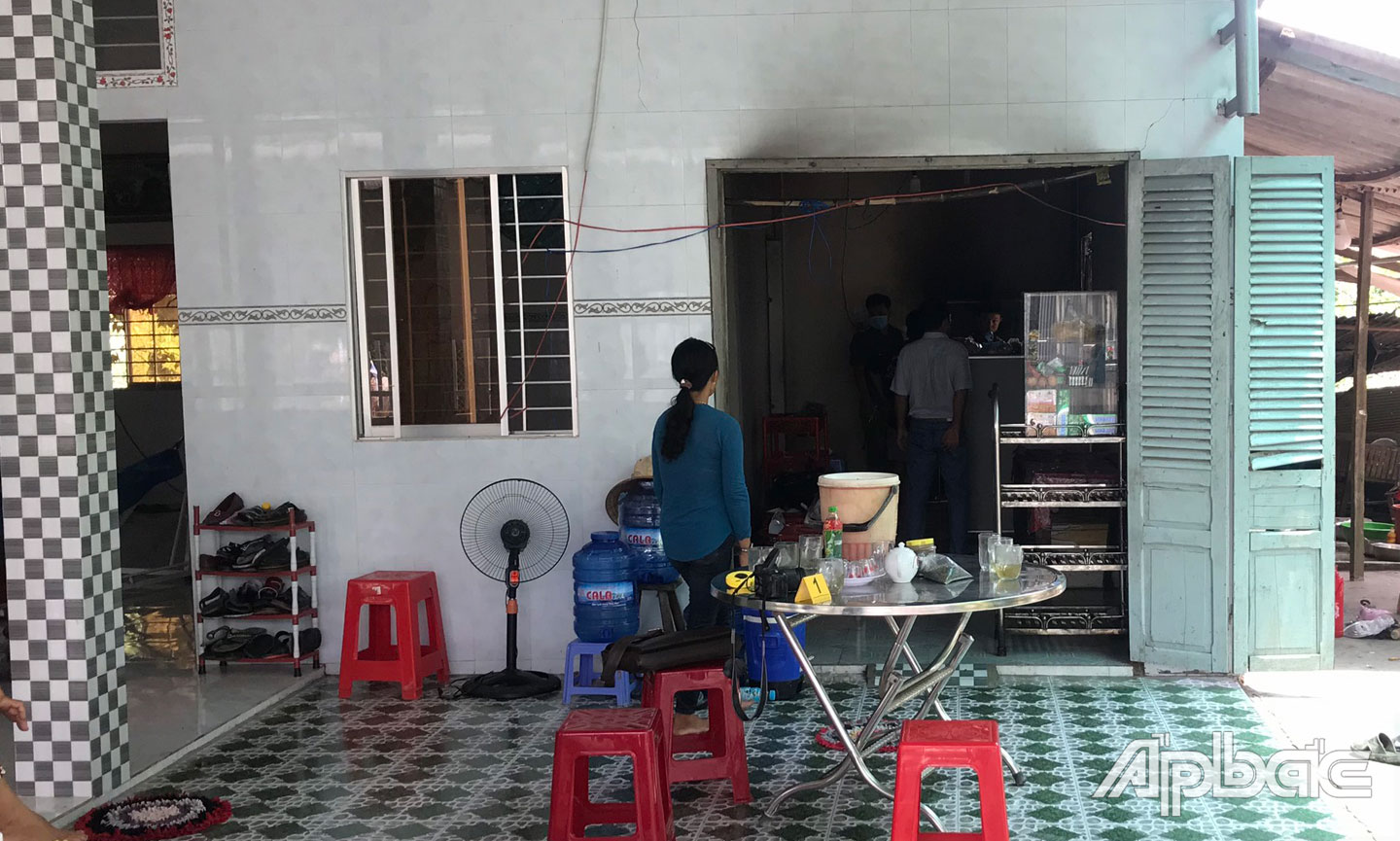 Tiền Giang: Bị bỏng xăng, 2 cha con tử vong