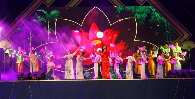 Tuyên truyền kỷ niệm 130 năm ngày sinh Chủ tịch Hồ Chí Minh