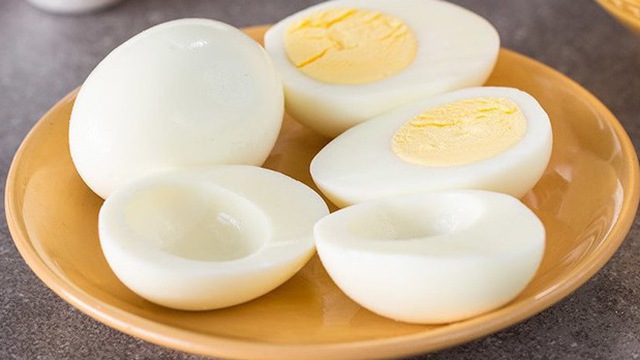 7 thực phẩm được chứng minh càng ăn sẽ càng gây đói, gây tăng cân và "phá hủy" sắc đẹp cực nhanh