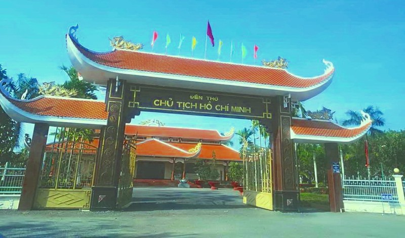 Về thăm Đền thờ Bác Hồ ở Bạc Liêu
