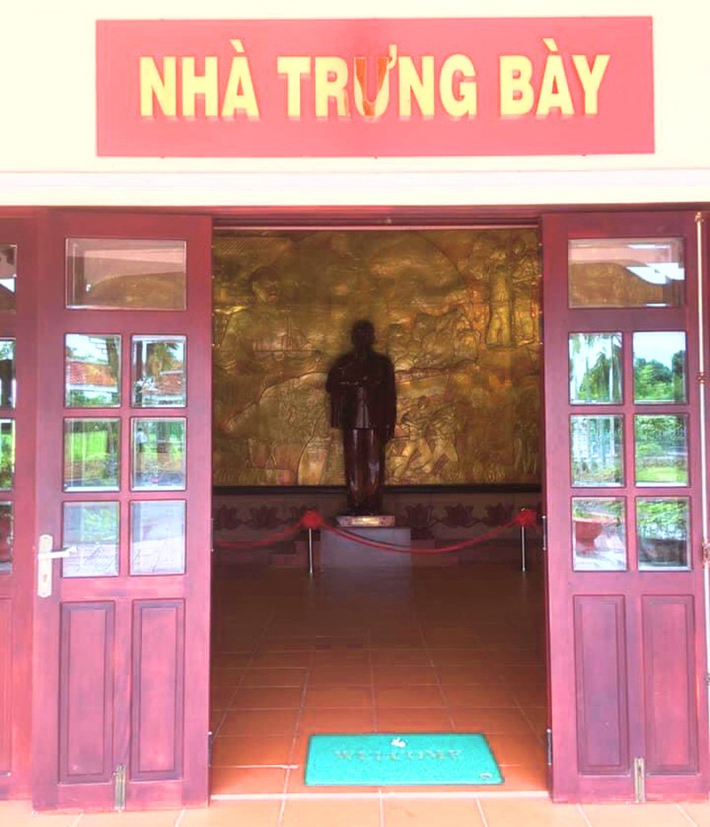 Về thăm Đền thờ Bác Hồ ở Bạc Liêu