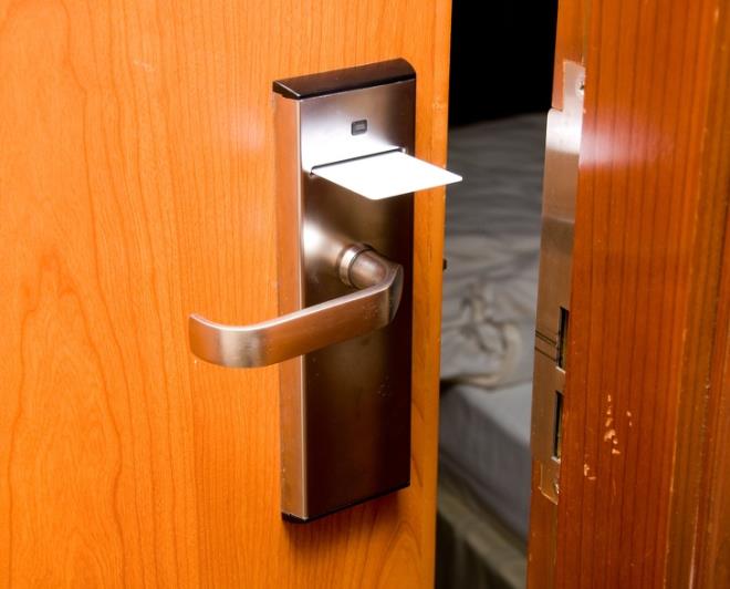 12 điều phải làm ngay khi bước vào phòng khách sạn