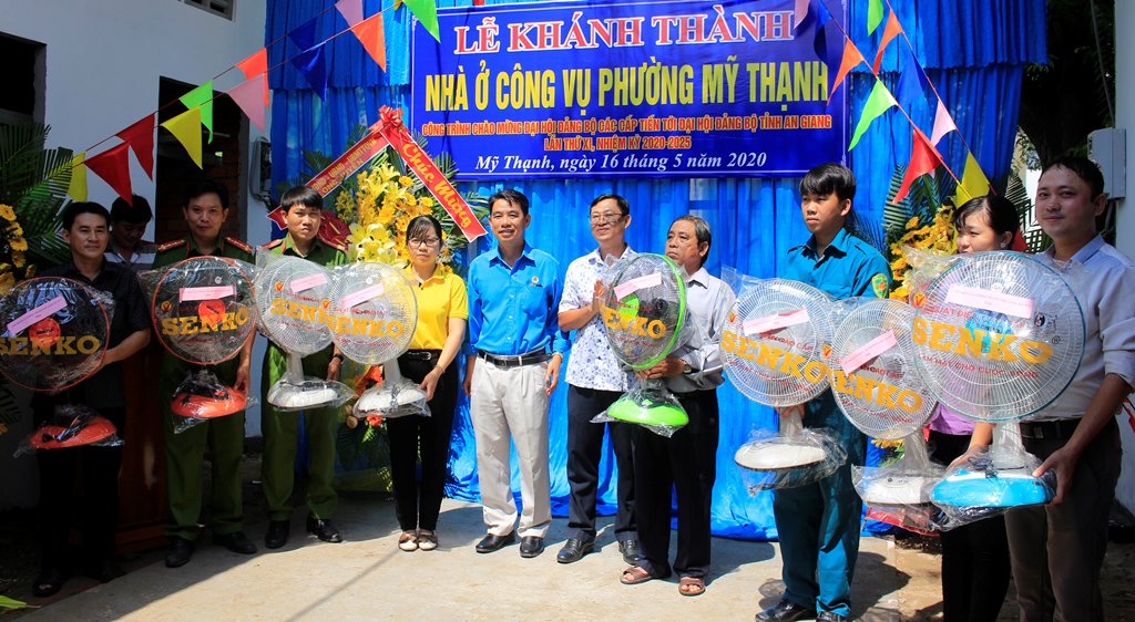 Khánh thành khu nhà ở công vụ phường Mỹ Thạnh