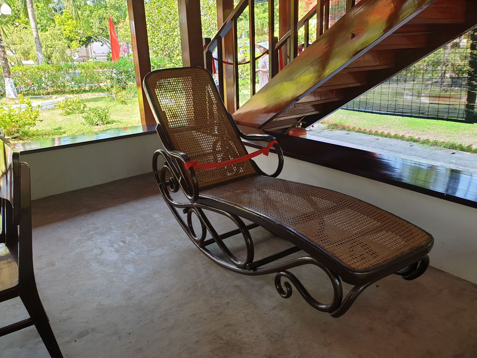 Ngắm nhà sàn Bác Hồ giữa đất phương Nam