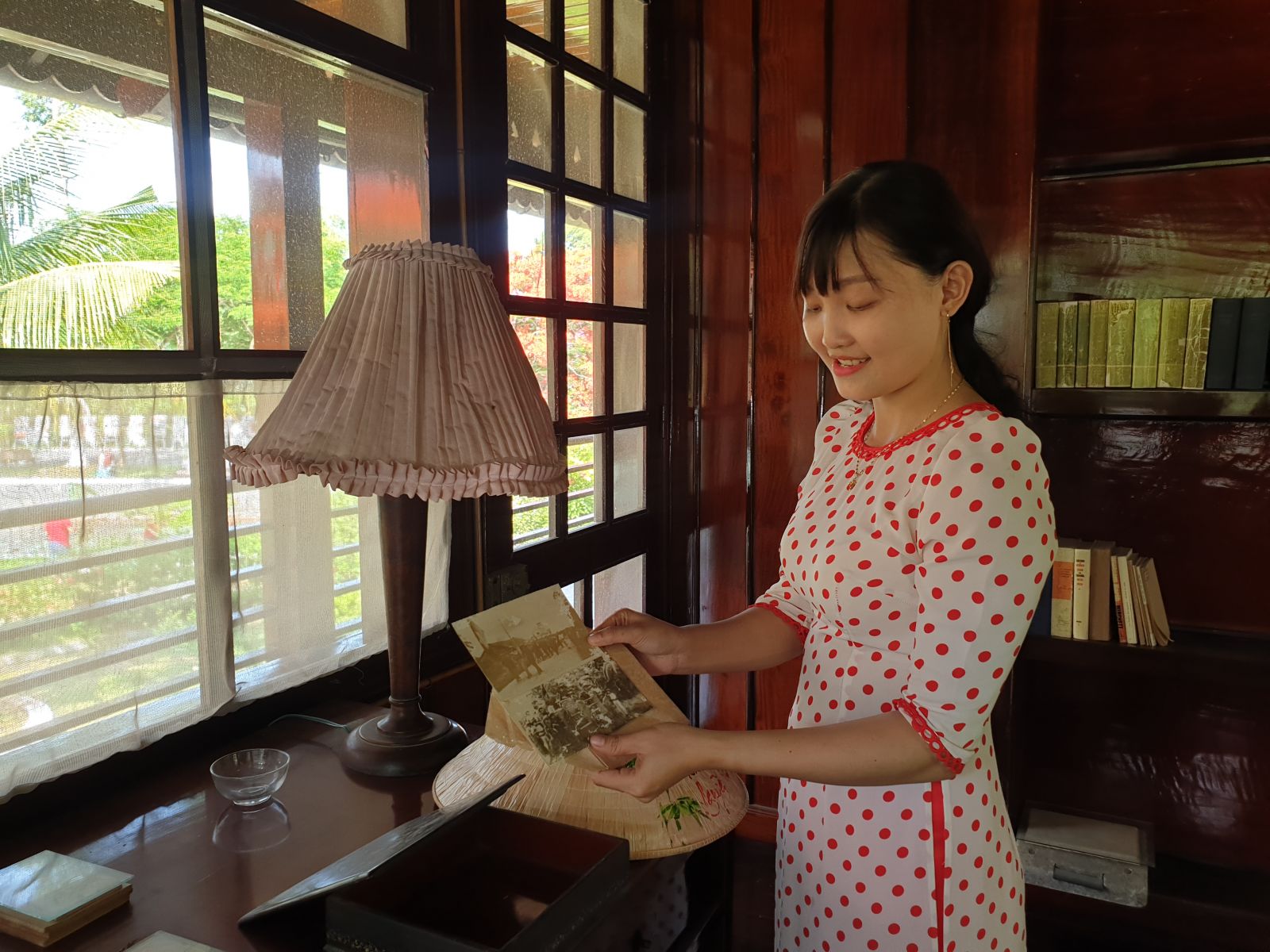 Ngắm nhà sàn Bác Hồ giữa đất phương Nam