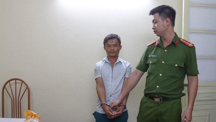 Bắt quả tang đối tượng mua bán trái phép hơn 19.000 viên ma túy