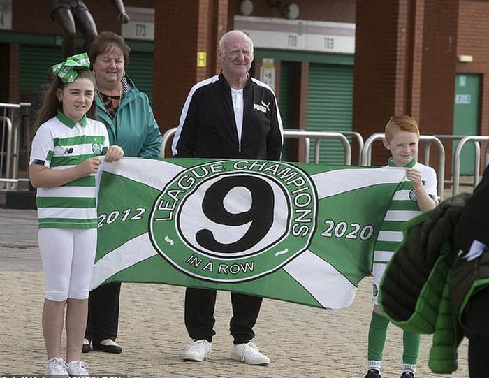 Celtic thành 'ông trùm', 9 mùa liên tiếp vô địch Scotland