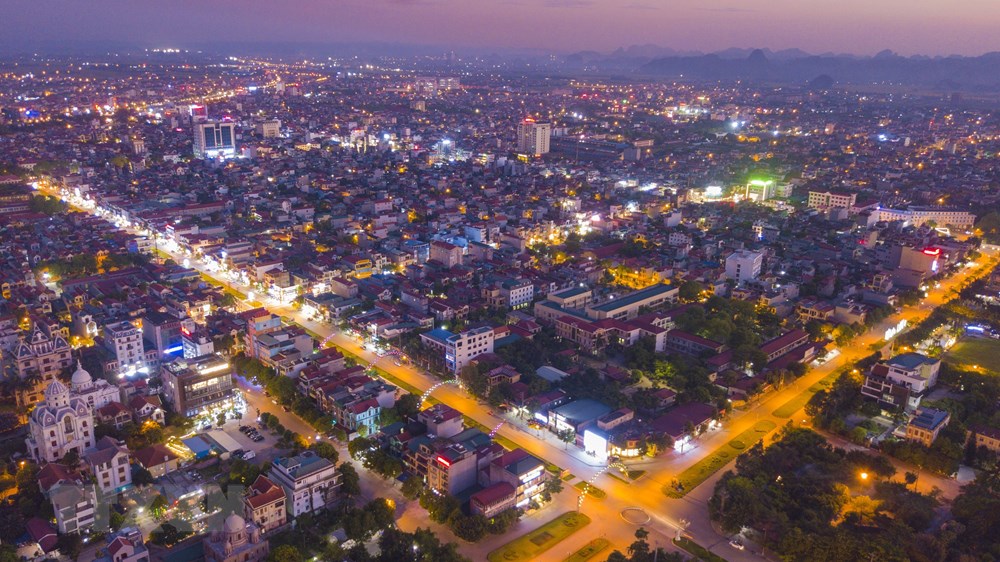 Chiêm ngưỡng vùng đất cố đô sơn thủy hữu tình khi đêm về