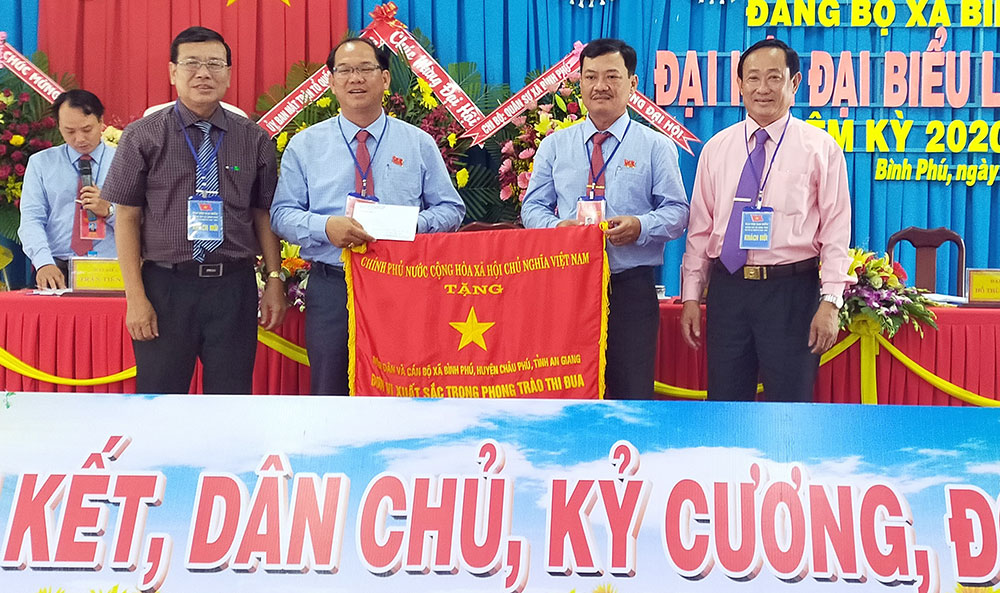 Bình Phú tổ chức thành công Đại hội đại biểu Đảng bộ xã lần thứ XII (nhiệm kỳ 2020 – 2025)