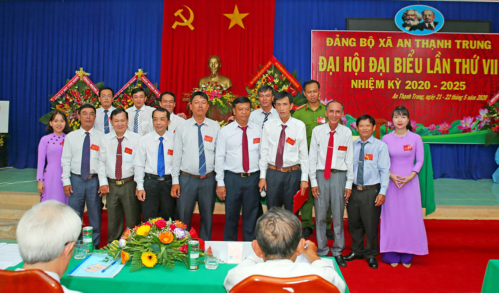 Đồng chí Nguyễn Phước An tái đắc cử Bí thư Đảng ủy xã An Thạnh Trung (nhiệm kỳ 2020-2025)