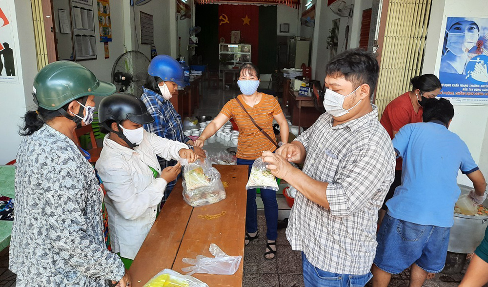 Tạo nền tảng vững chắc từ cơ sở Đảng