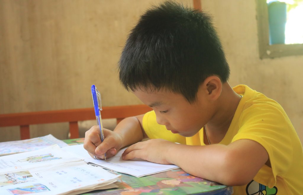 Những đứa con nuôi của Đồn Biên phòng