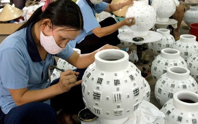 Bộ Tài chính đề xuất giảm 30% thuế thu nhập cho doanh nghiệp nhỏ, siêu nhỏ