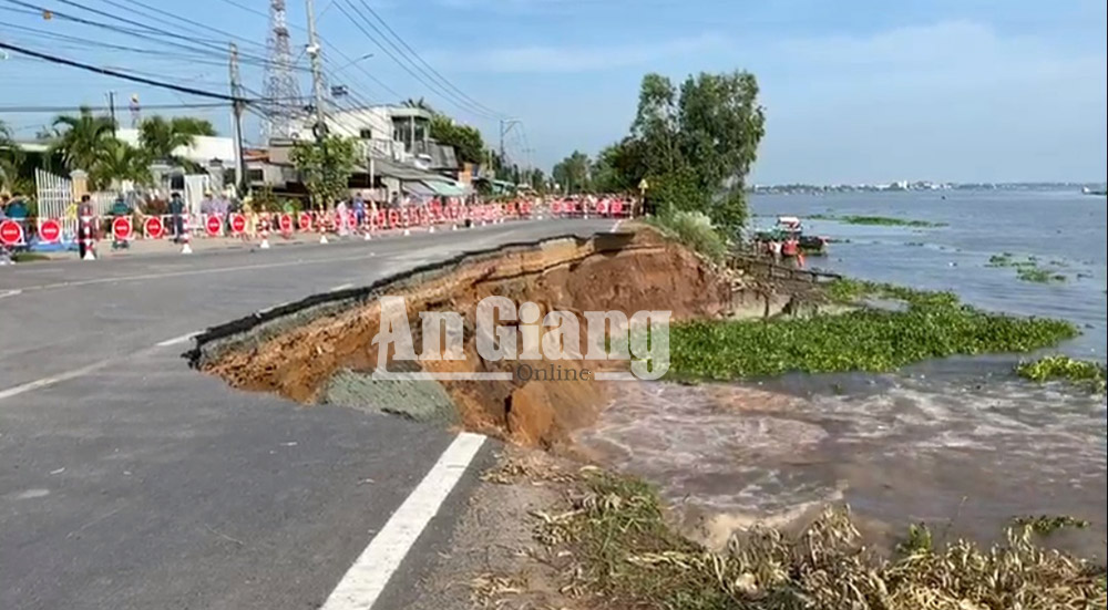 UBND tỉnh An Giang ra quyết định về tình huống khẩn cấp nguy cơ sạt lở nghiêm trọng QL.91, với chiều dài 2.000 mét