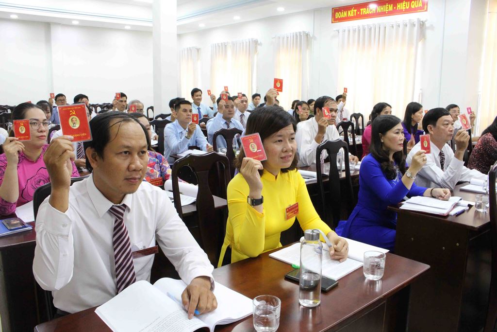 Đồng chí Nguyễn Minh Hùng tái đắc cử Bí thư Đảng ủy Sở Công thương An Giang (nhiệm kỳ 2020 - 2025)