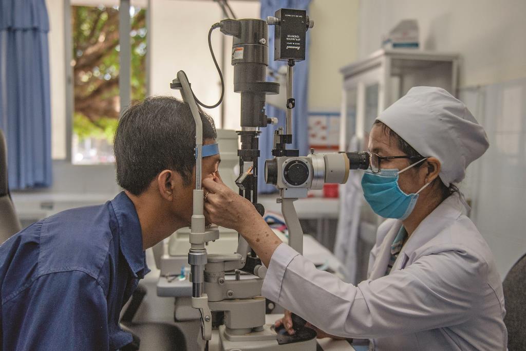Chăm lo đoàn viên, người lao động bị ảnh hưởng dịch bệnh Covid-19
