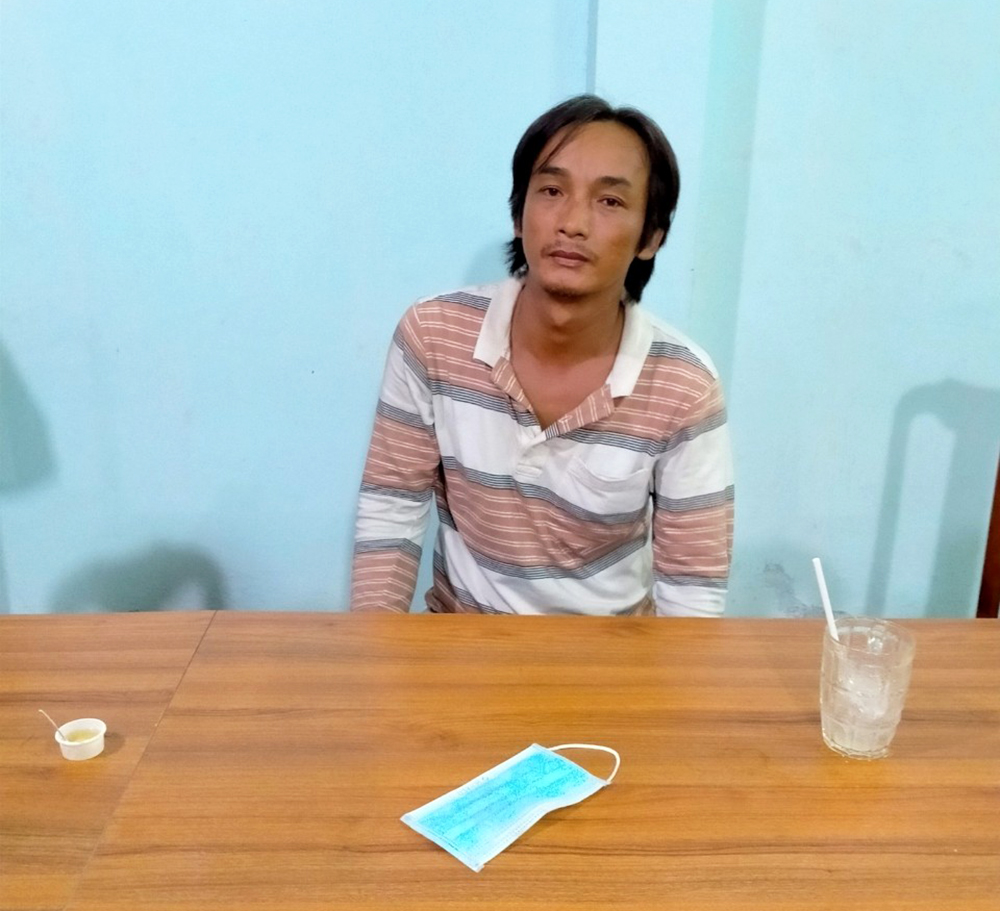 Bắt đối tượng cướp tiền và xe môtô của bạn