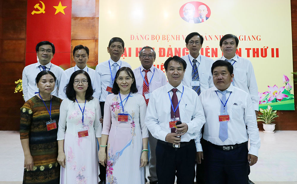 TS BS Trần Quang Hiền tái đắc cử Bí thư Đảng ủy Bệnh viện Sản-Nhi An Giang