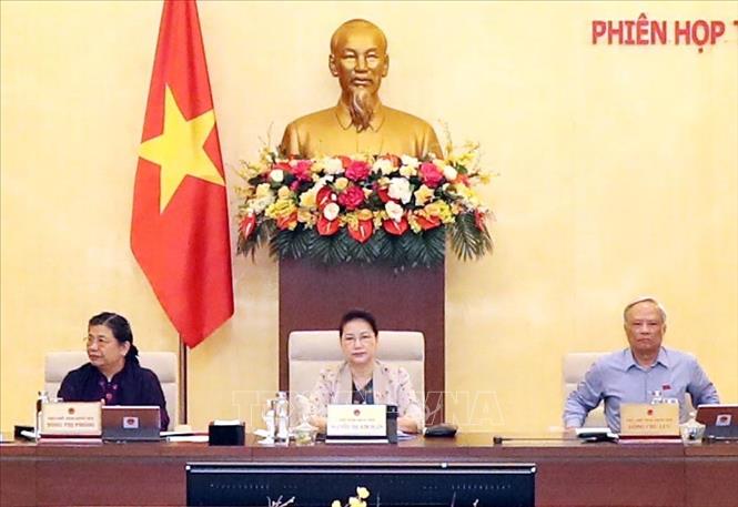 Bế mạc Phiên họp thứ 45 của Ủy ban Thường vụ Quốc hội