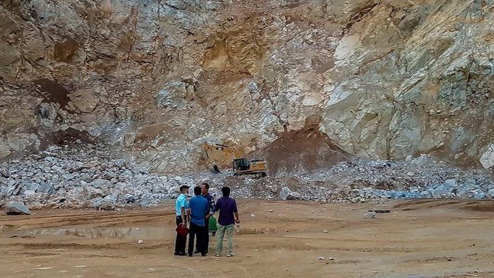 Sập mỏ đá ở Điện Biên, 2 người tử vong, 1 người mất tích