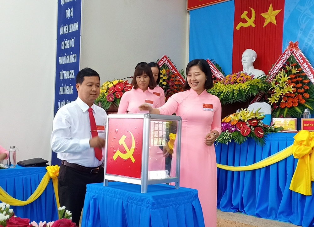 Đại hội đại biểu Đảng bộ xã Khánh Hòa (nhiệm kỳ 2020 - 2025)