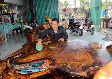 Người thổi hồn vào gỗ