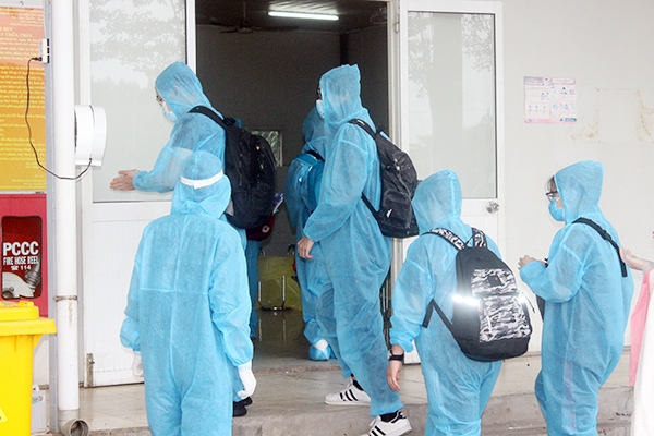 Thêm một ca mắc mới là du học sinh trở về từ Anh
