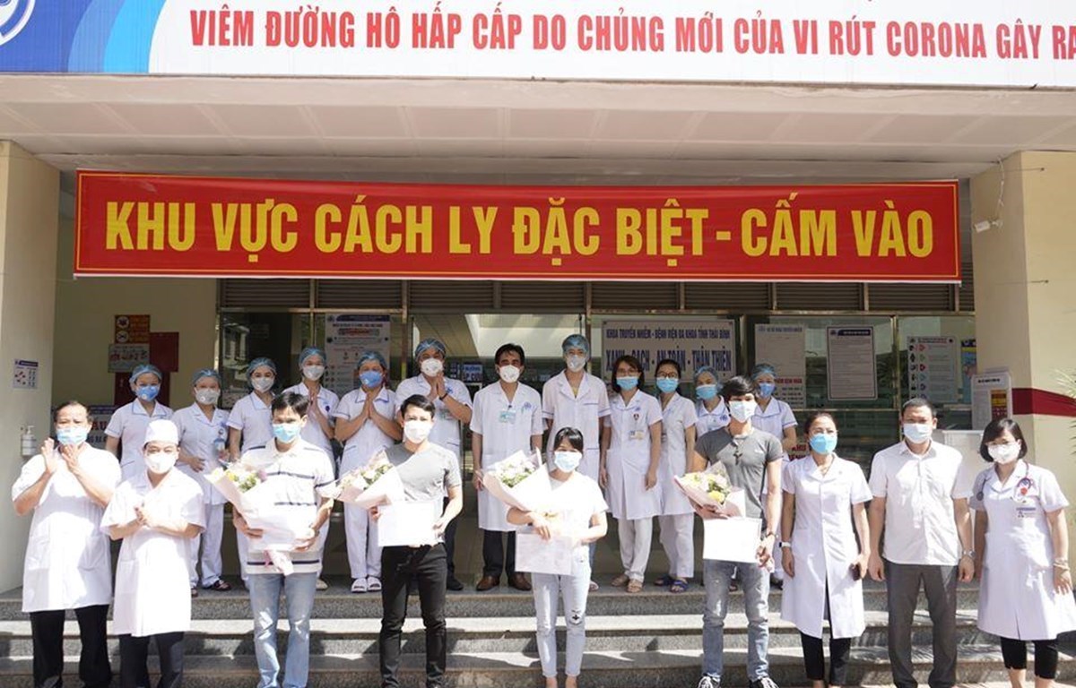 Bộ Chính trị ra kết luận về việc khắc phục tác động của dịch COVID-19