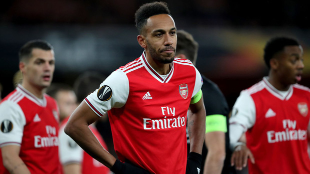 Arsenal chiến thẳng "hủy diệt" 6-0 Charlton trong ngày trở lại sân cỏ