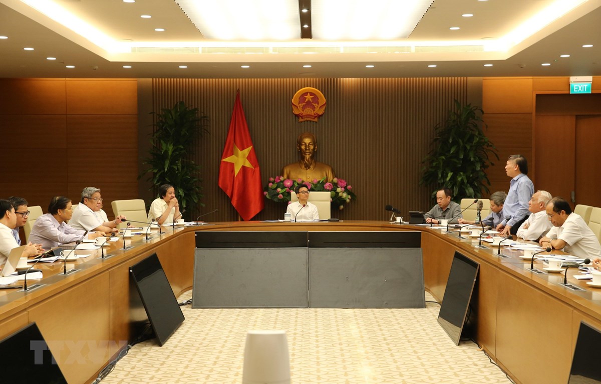 Đảm bảo chất lượng và sớm hoàn thành bộ Quốc sử, Quốc chí Việt Nam