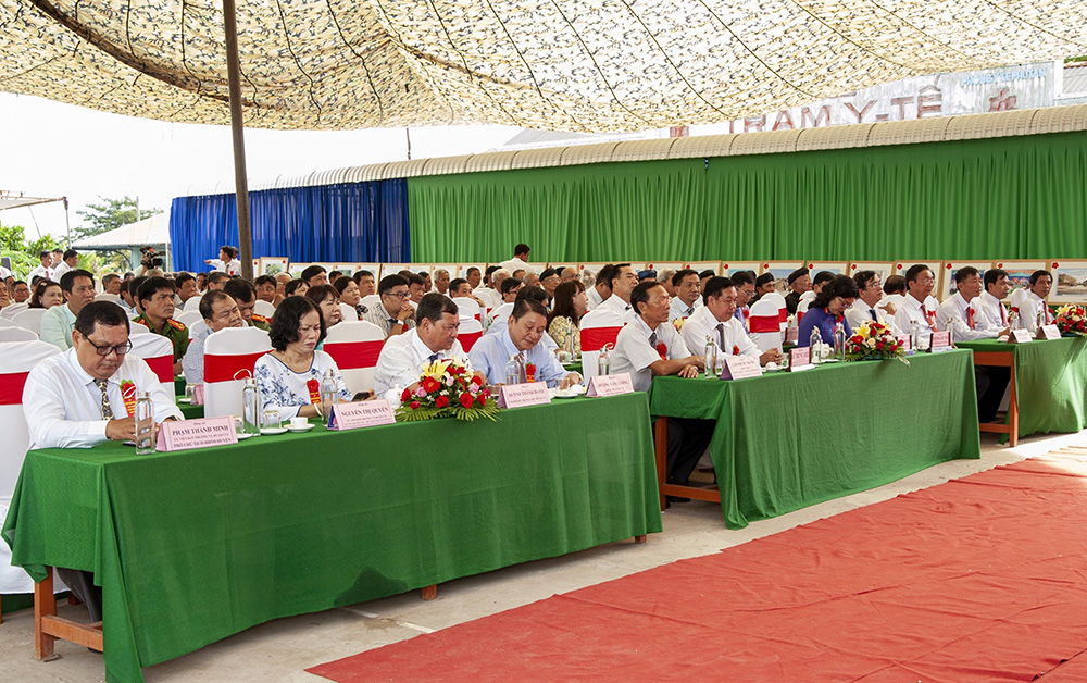 Xã Bình Thạnh Đông đạt chuẩn nông thôn mới