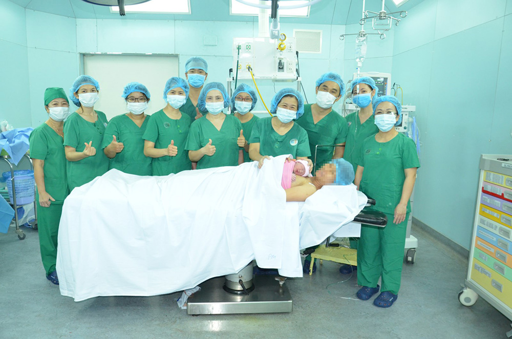 Bệnh viện Đa khoa Hạnh Phúc đón em bé đầu tiên ra đời bằng kỹ thuật thụ tinh trong ống nghiệm