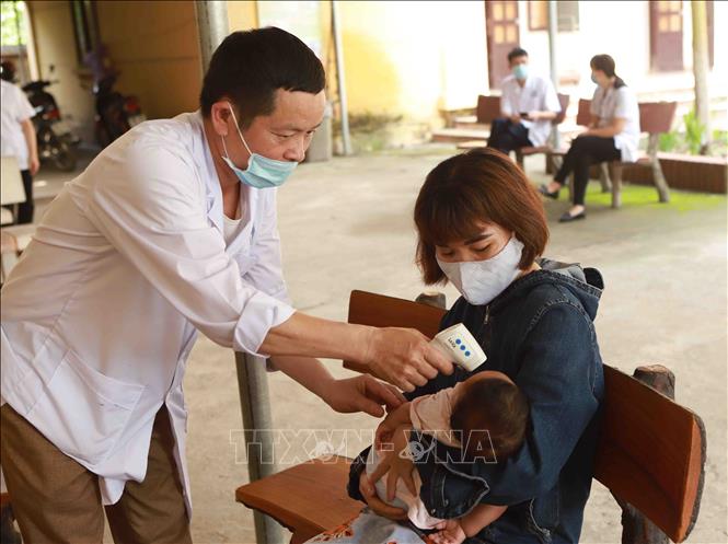 Tiêm vắc xin đủ mũi, đúng lịch để phòng bệnh bạch hầu