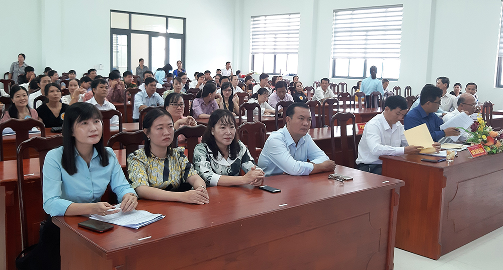 Châu Phú họp mặt ngày Gia đình Việt Nam 28-6