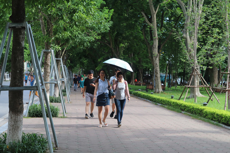 Thời tiết ngày 26-6: Bắc Bộ và Trung Bộ nắng nóng, chiều tối và đêm có mưa rào và dông