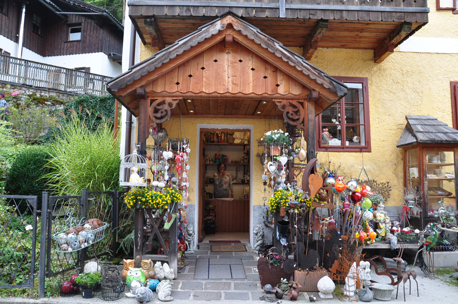 Hallstatt – thị trấn bên hồ đẹp nhất thế giới